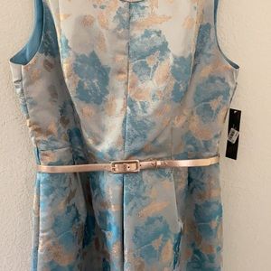 Tahari dress 👗
